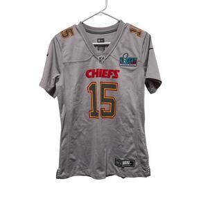 Nike Kansas City Chiefs Patrick Mahomes #15 Super Bowl LVII Jersey Small
